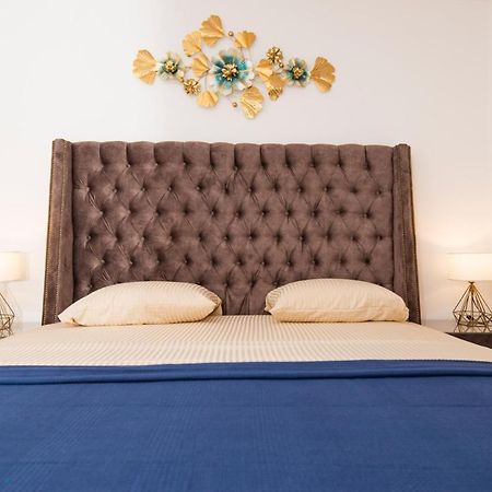 Sea Star Apartment Тиват Экстерьер фото